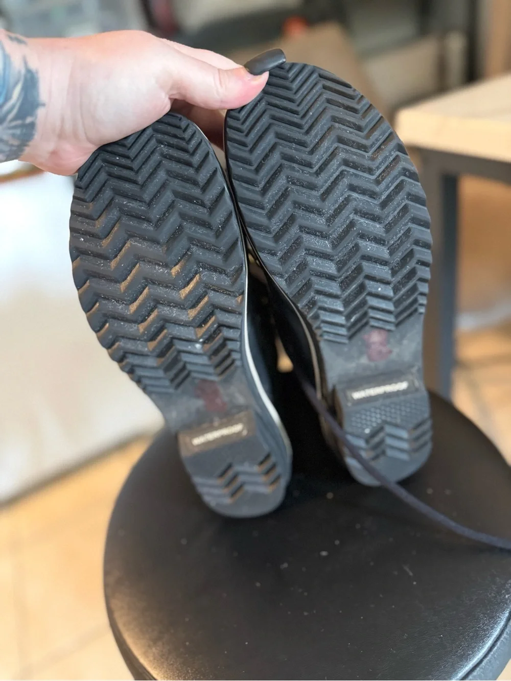 Sorel quilted black